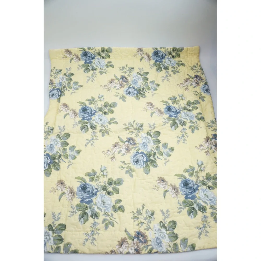Laura Ashley Linley Quilt Set Standard Yellow Blue Floral Striped Reversible EUC